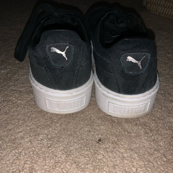 Shoes - Picture 4 of 4